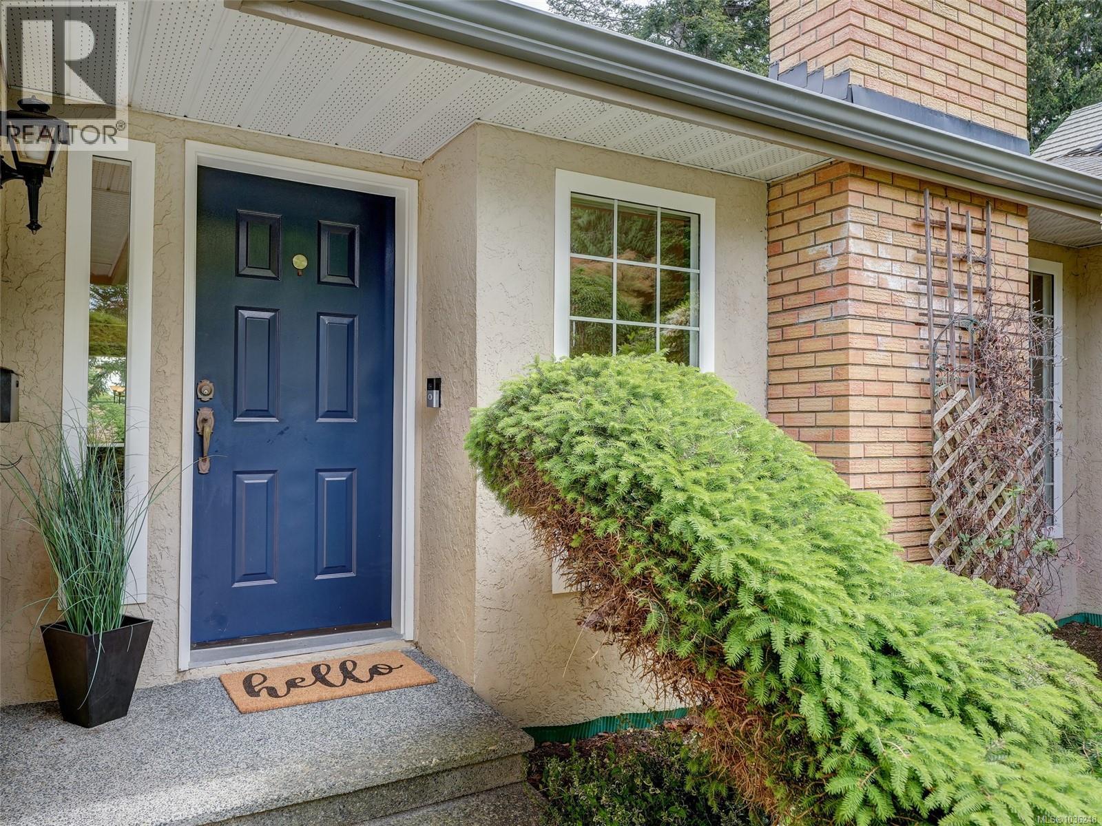 4905 Alamida Cres - 10