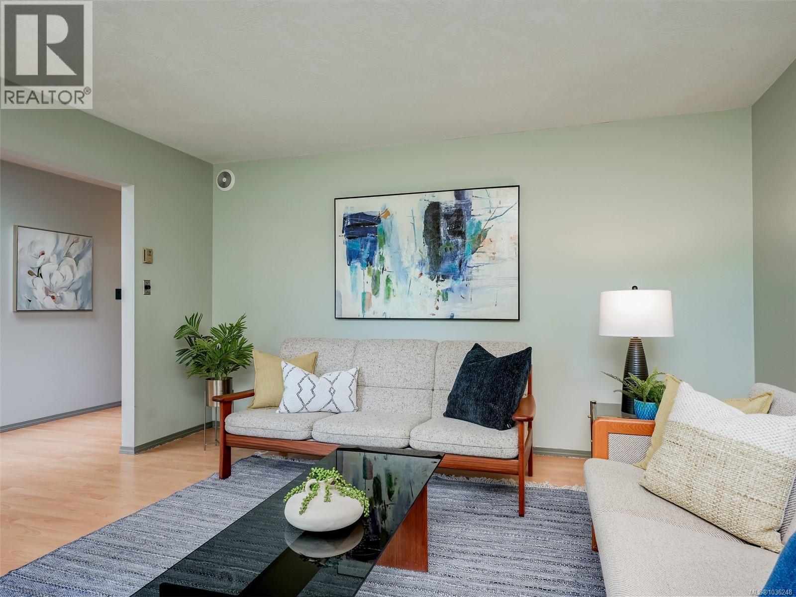 4905 Alamida Cres - 9