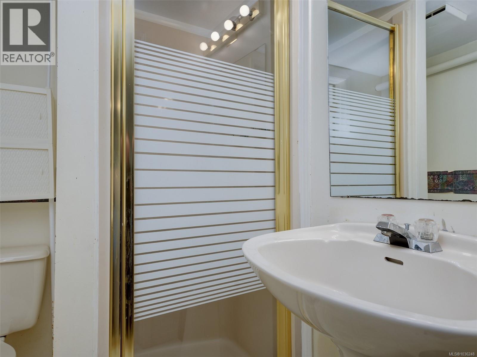 4905 Alamida Cres - 28