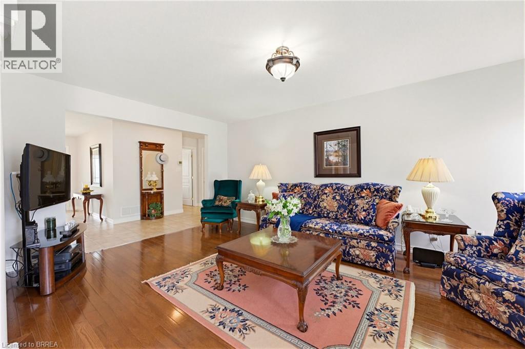 35 COBBLESTONE Drive - 10