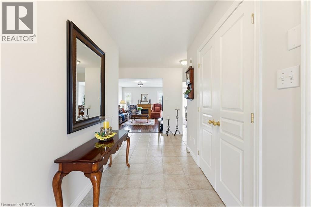 35 COBBLESTONE Drive - 8