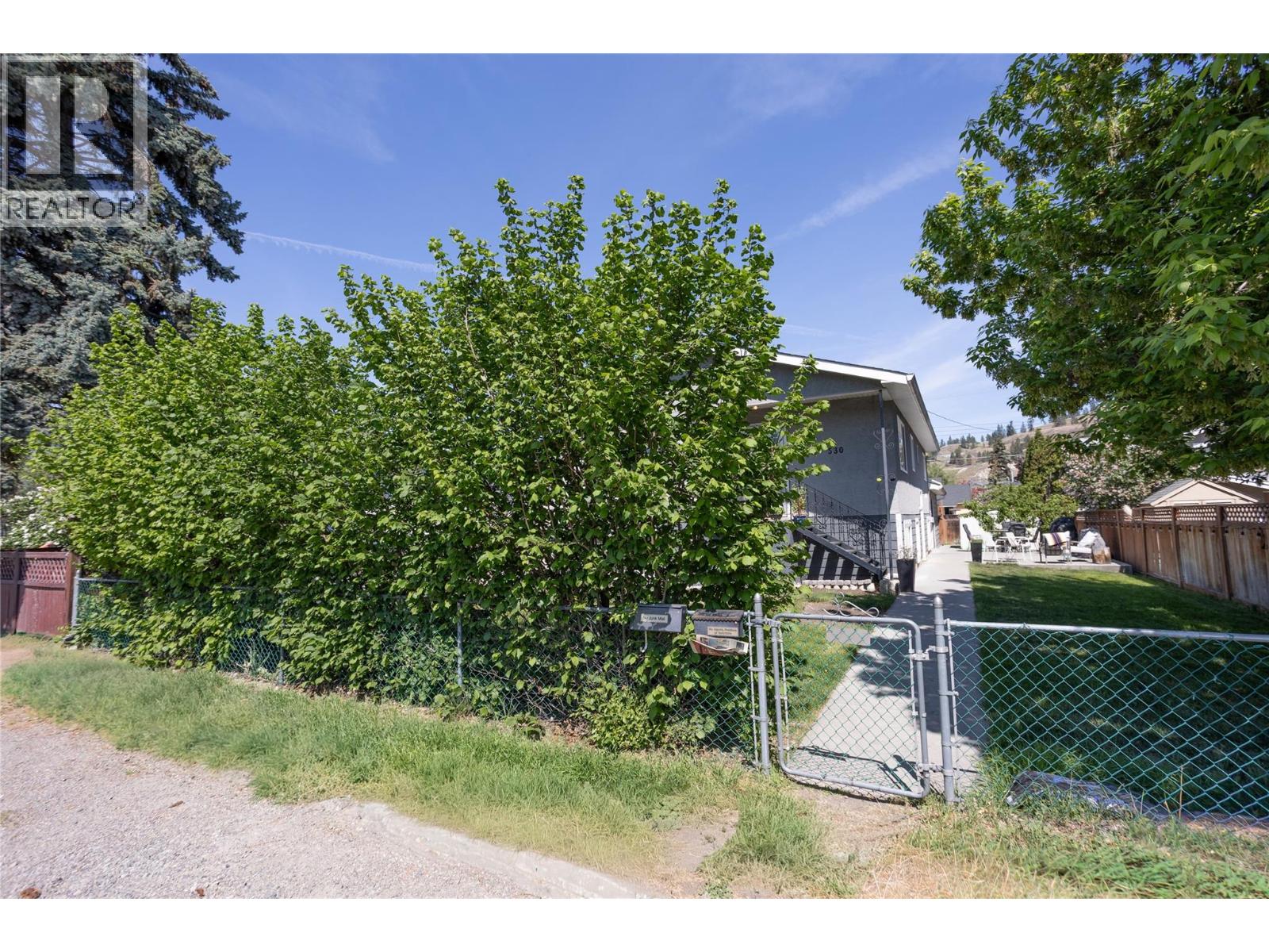 530 Roanoke Avenue - 32