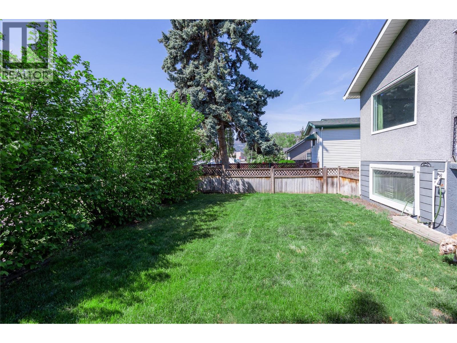 530 Roanoke Avenue - Image 3