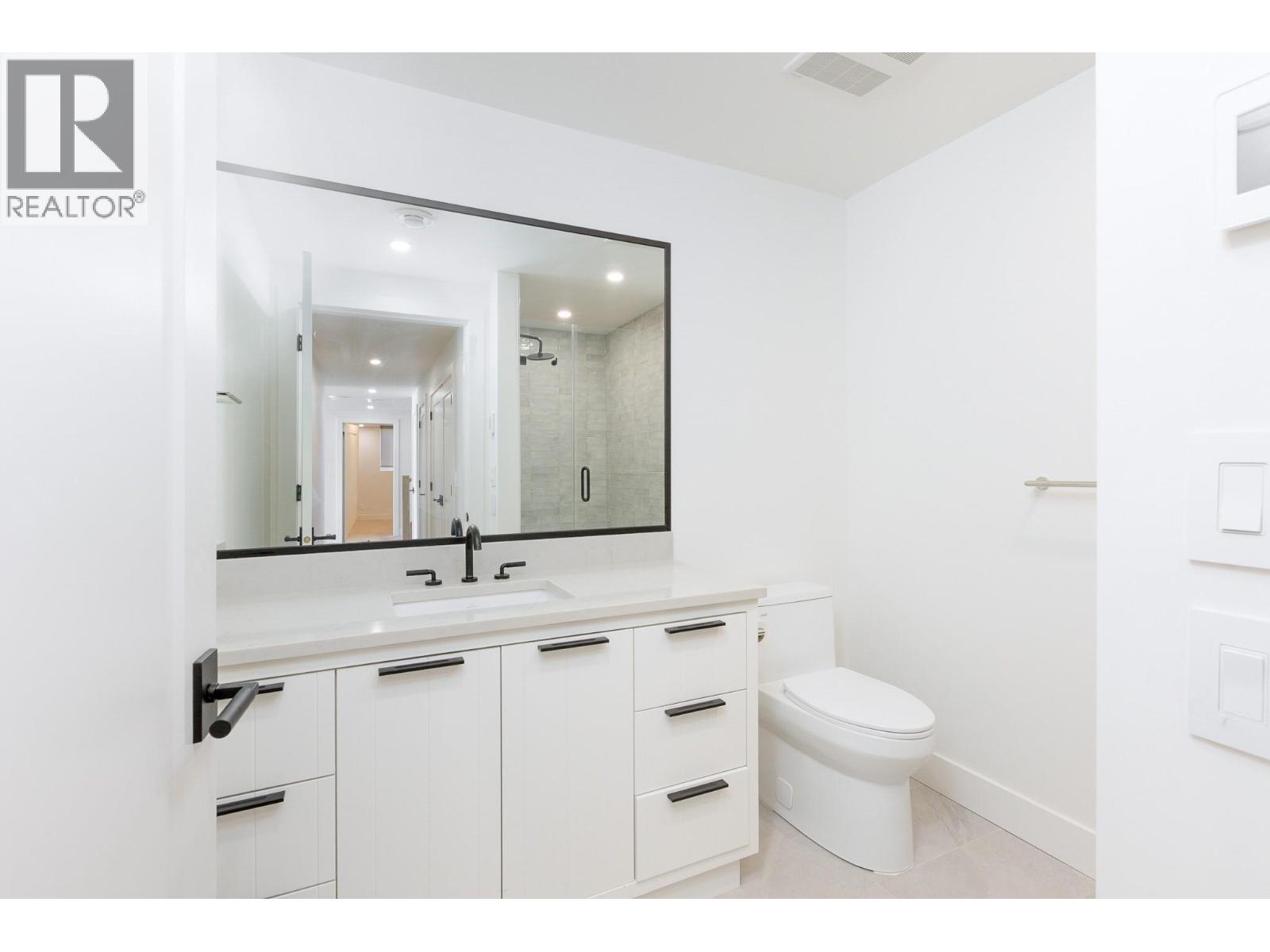 1403 Vineyard Drive - 39
