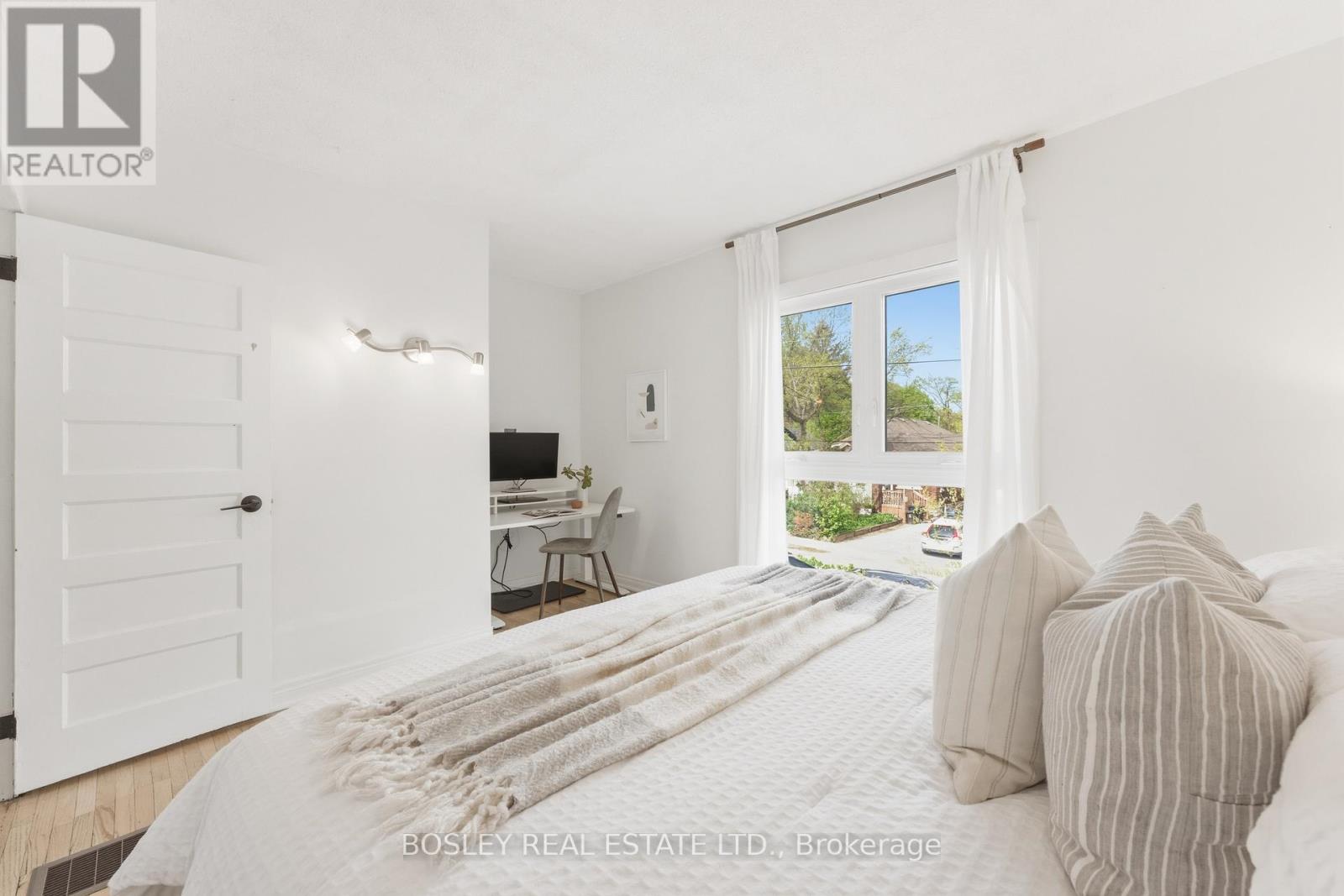 58 VALHALLA BOULEVARD - 15