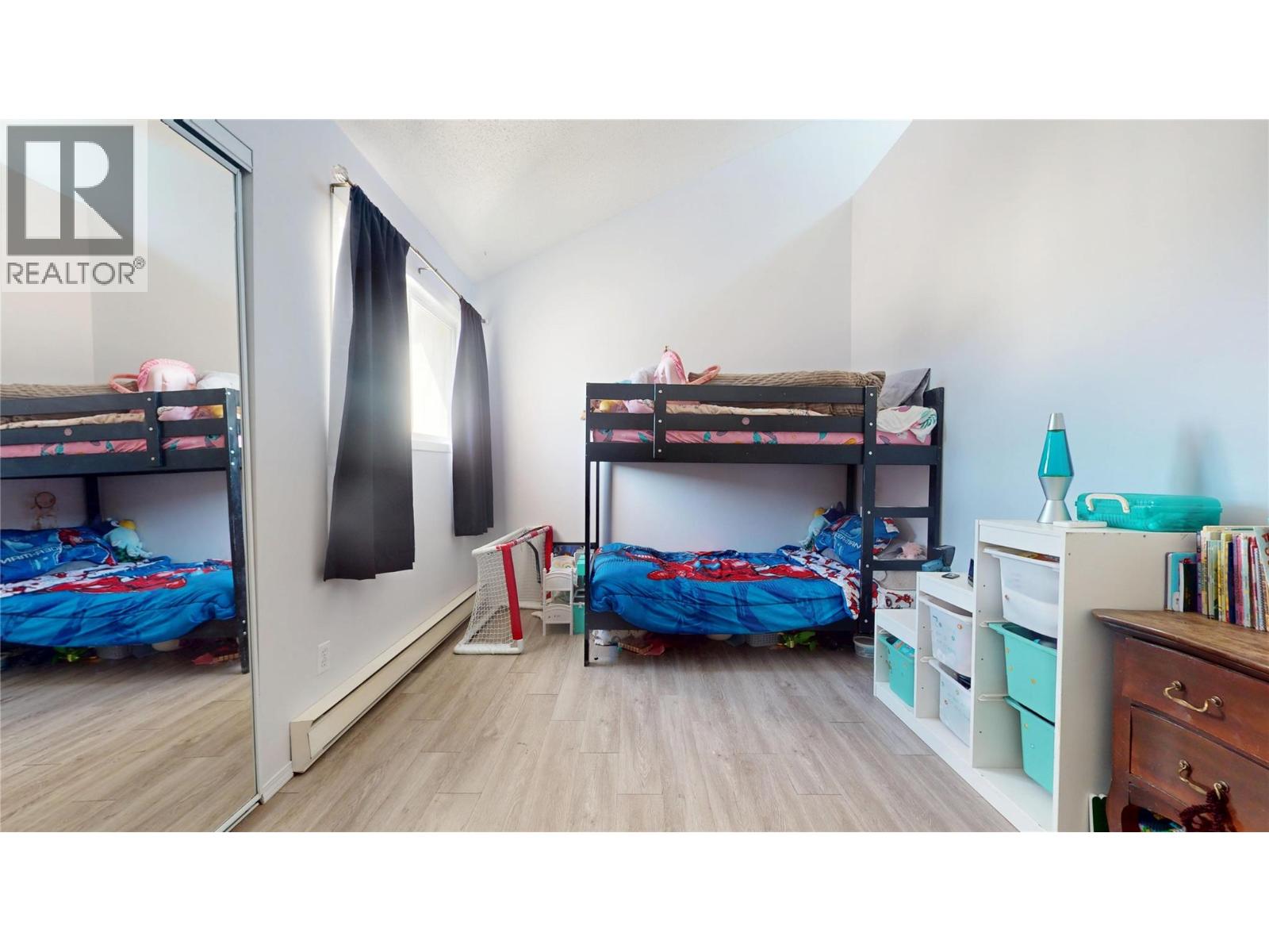 2326 3rd Street S - 19