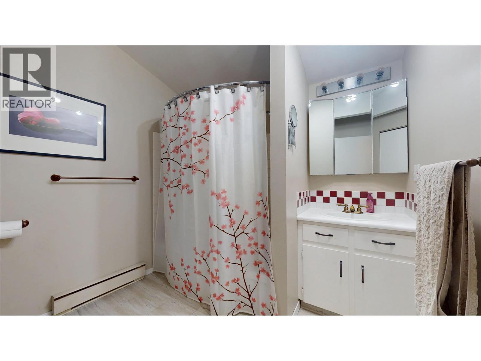 2326 3rd Street S - 20