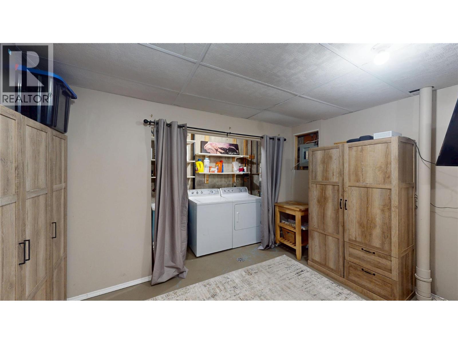 2326 3rd Street S - 24