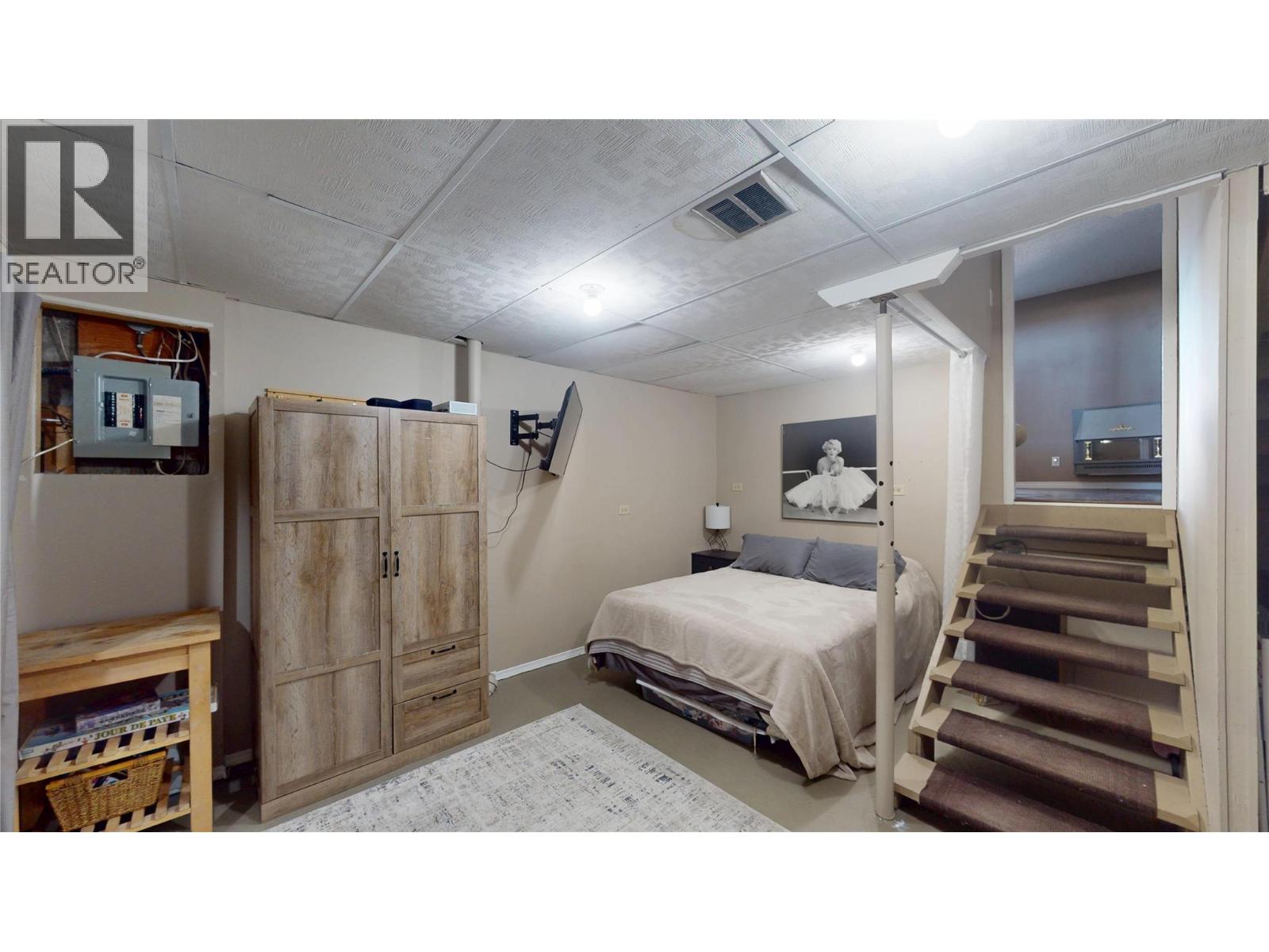 2326 3rd Street S - 27