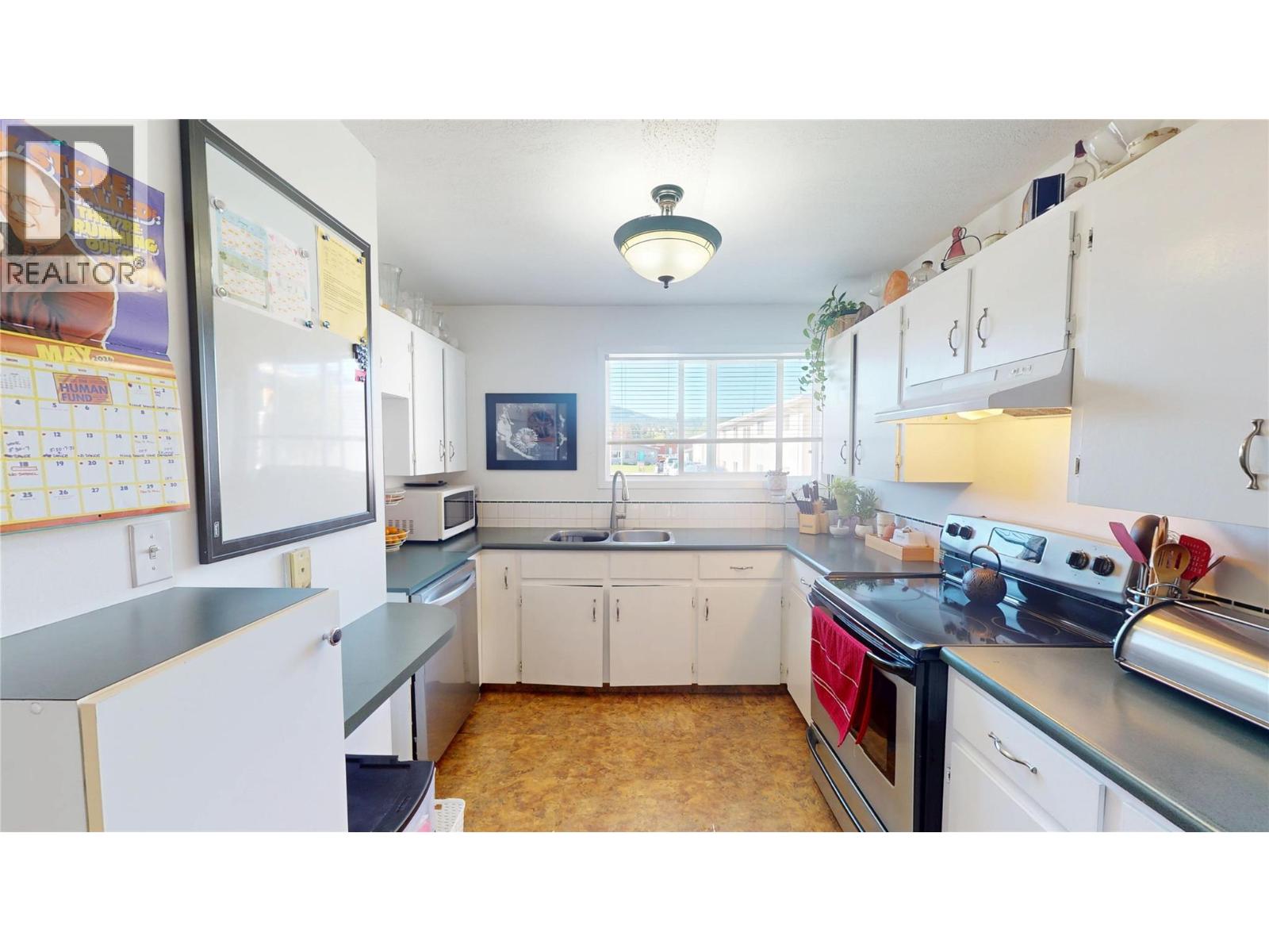 2326 3rd Street S - 8