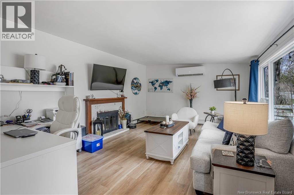 285 Winslow Street - 14