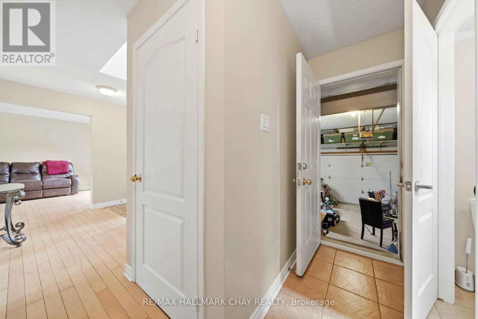 14 DUGDALE AVENUE - 9