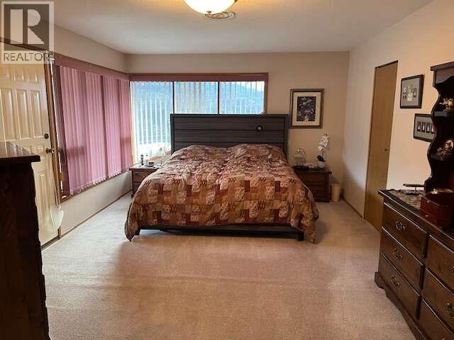 5725 Taghum Frontage Road - 32