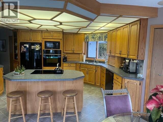 5725 Taghum Frontage Road - 19