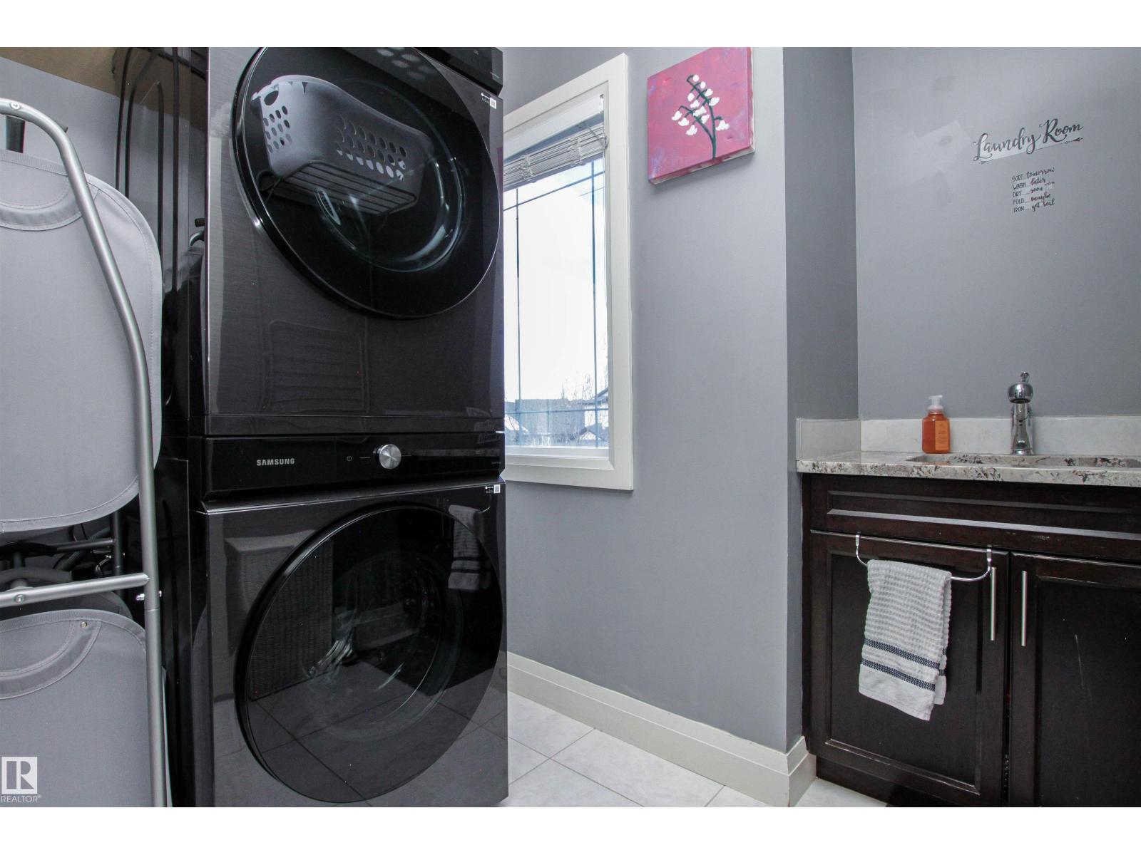 112 BREMNER CR - 32
