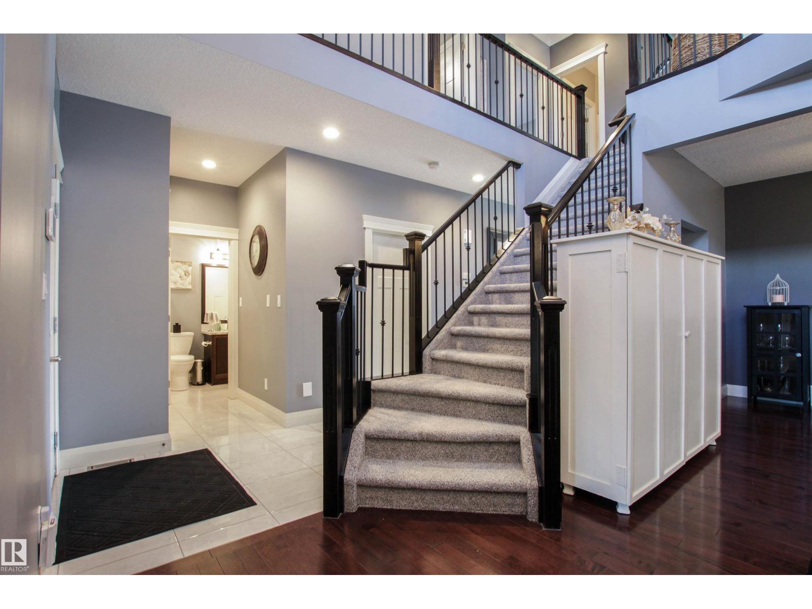 112 BREMNER CR - Image 2