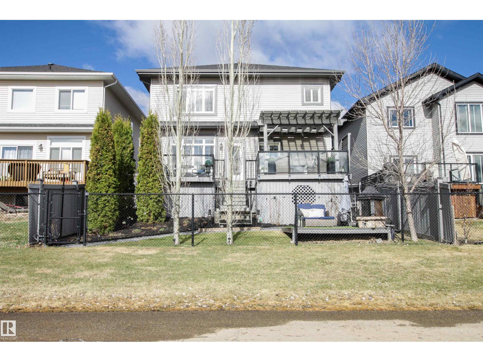 112 BREMNER CR - 34