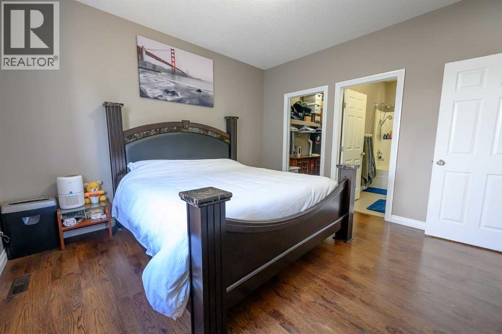 11514 75 Avenue - 16