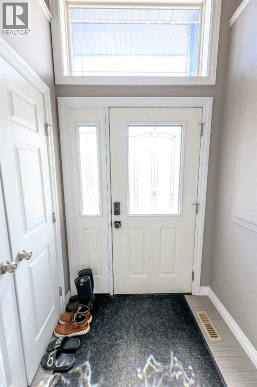 11514 75 Avenue - Image 2