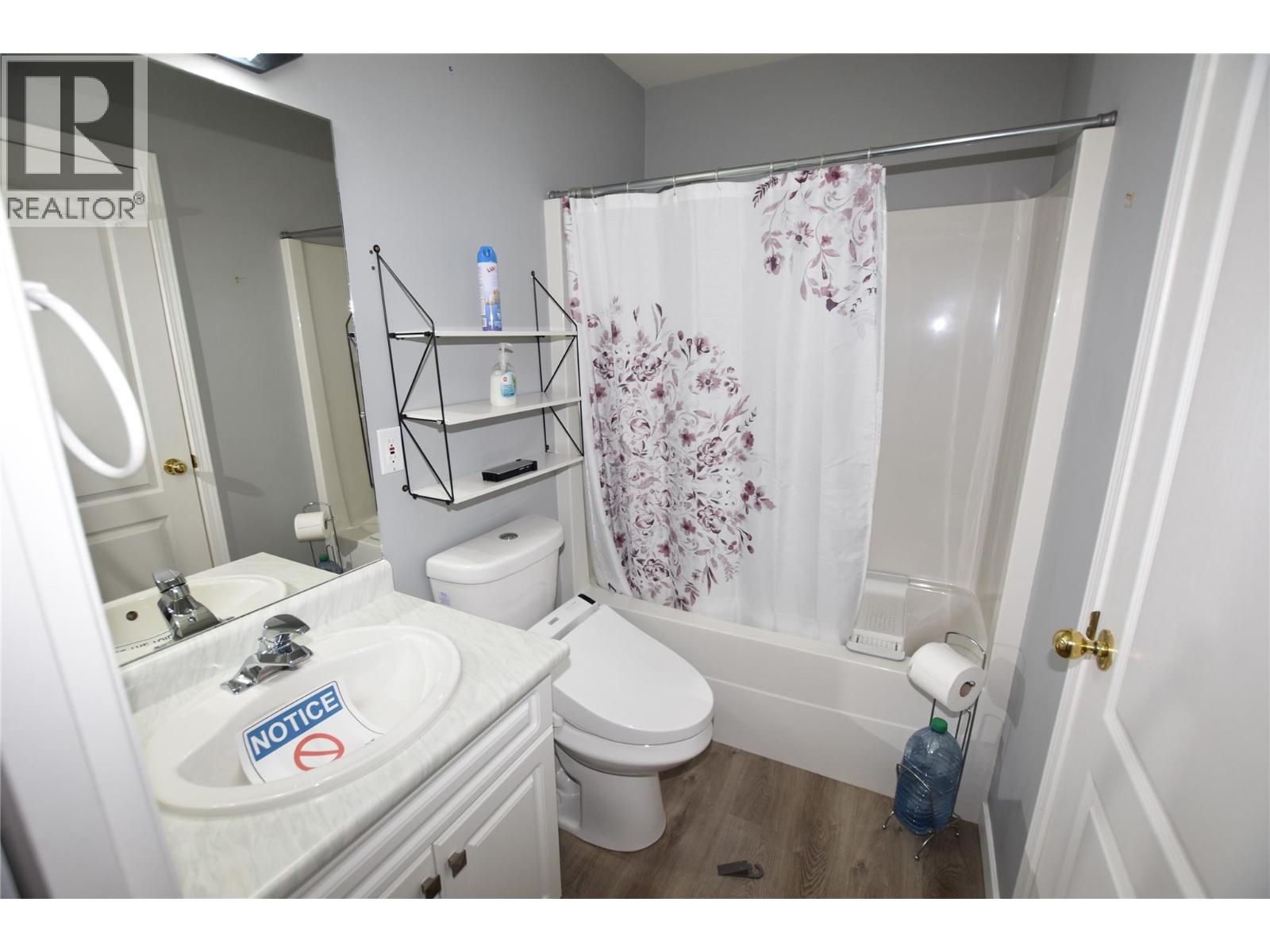 145 Falcon Avenue - 23