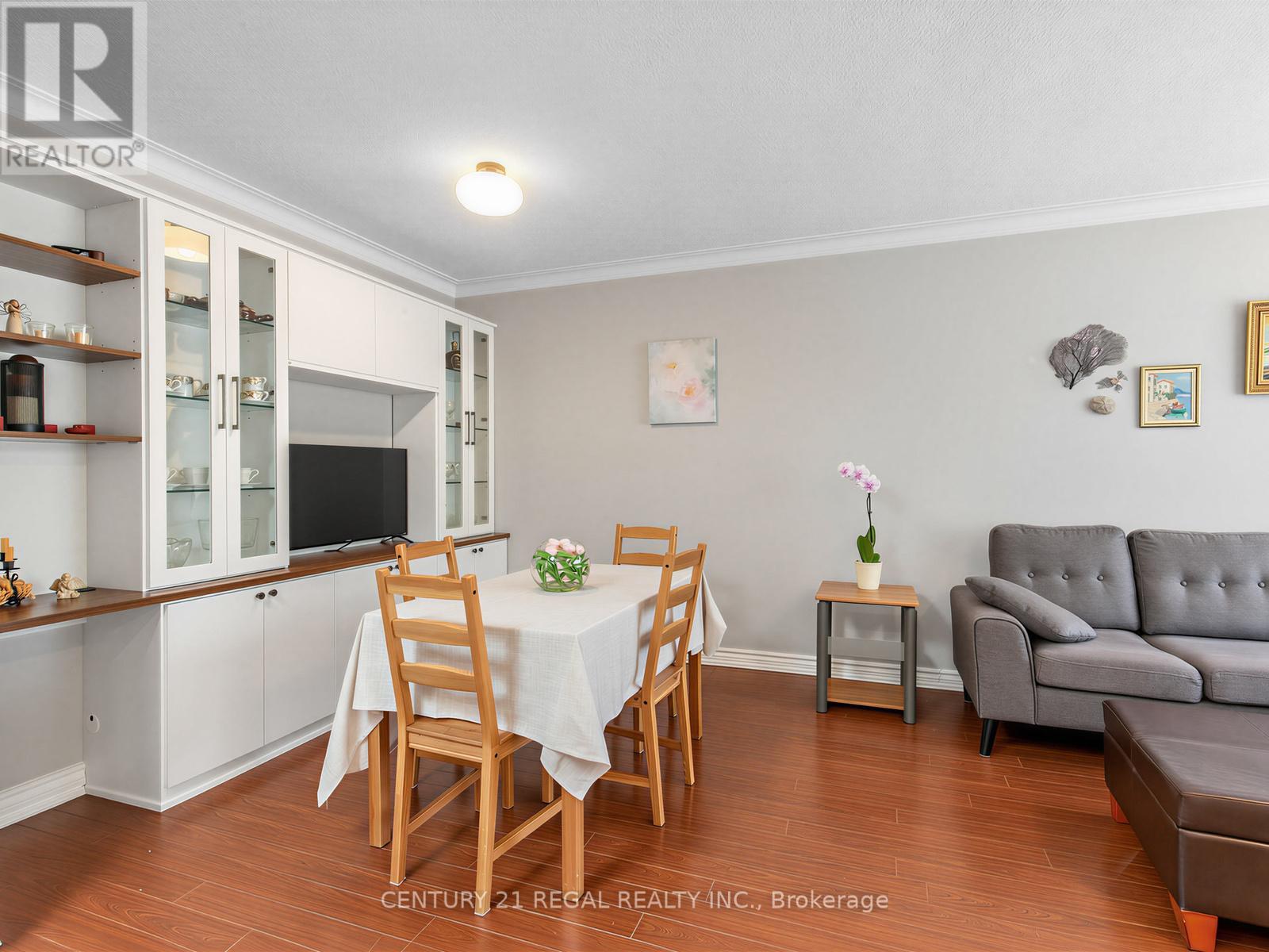 9 CRAIGLEE DRIVE - 8