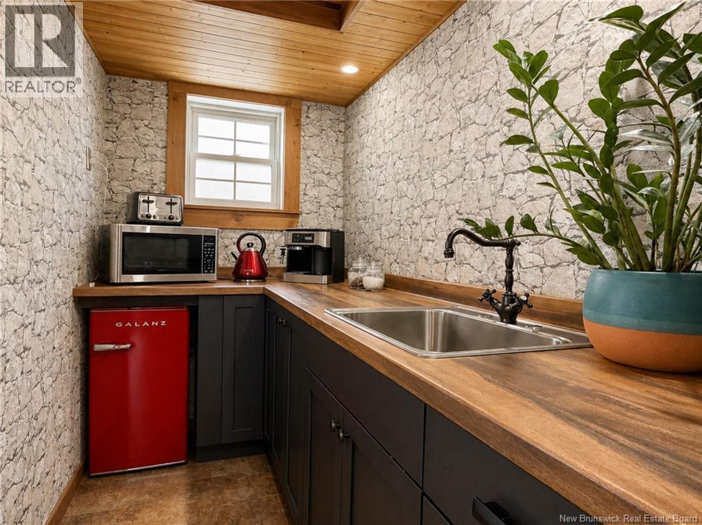 319 Raymond Avenue - 13