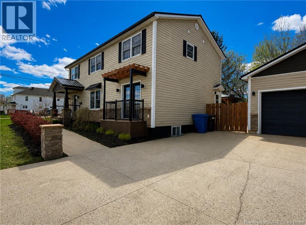319 Raymond Avenue - Image 2