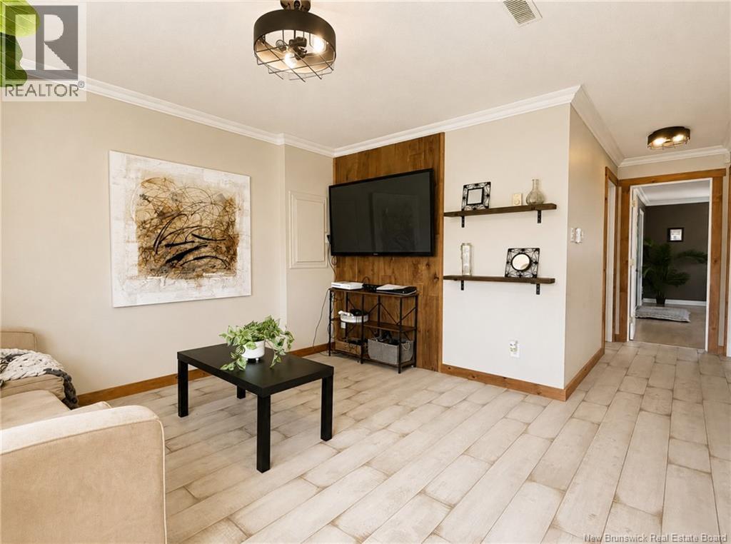 319 Raymond Avenue - 22