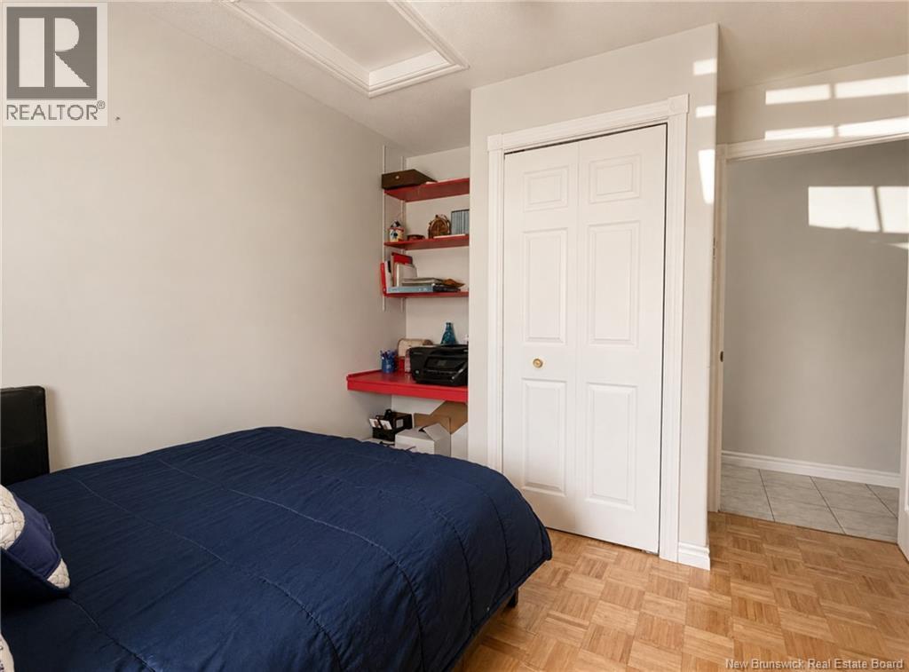 319 Raymond Avenue - 33