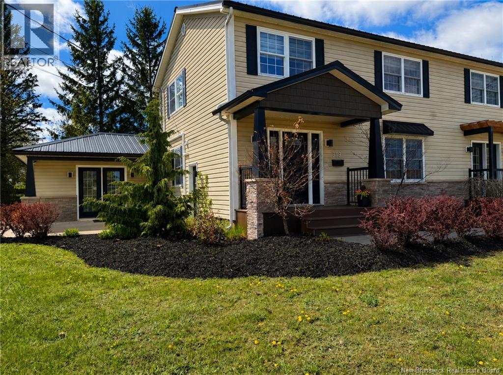 319 Raymond Avenue - 37