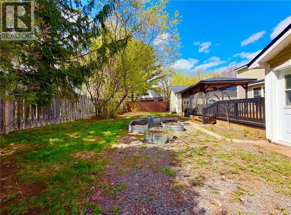 319 Raymond Avenue - 41