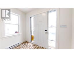 36 Mayfair Avenue thumbnail 10