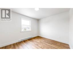 36 Mayfair Avenue thumbnail 15