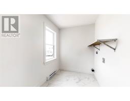 36 Mayfair Avenue thumbnail 17