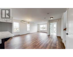 36 Mayfair Avenue thumbnail 3