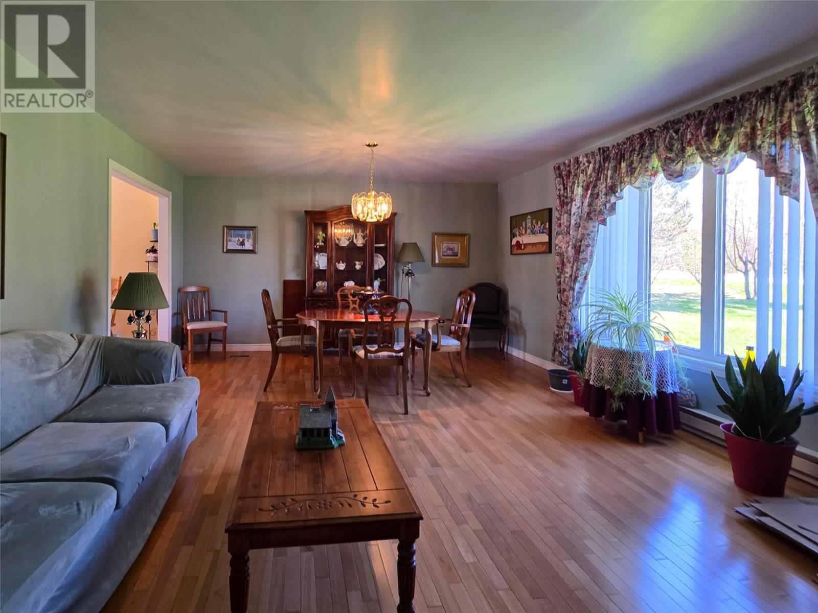 373 Main Street - 4