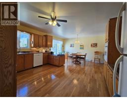 373 Main Street thumbnail 6