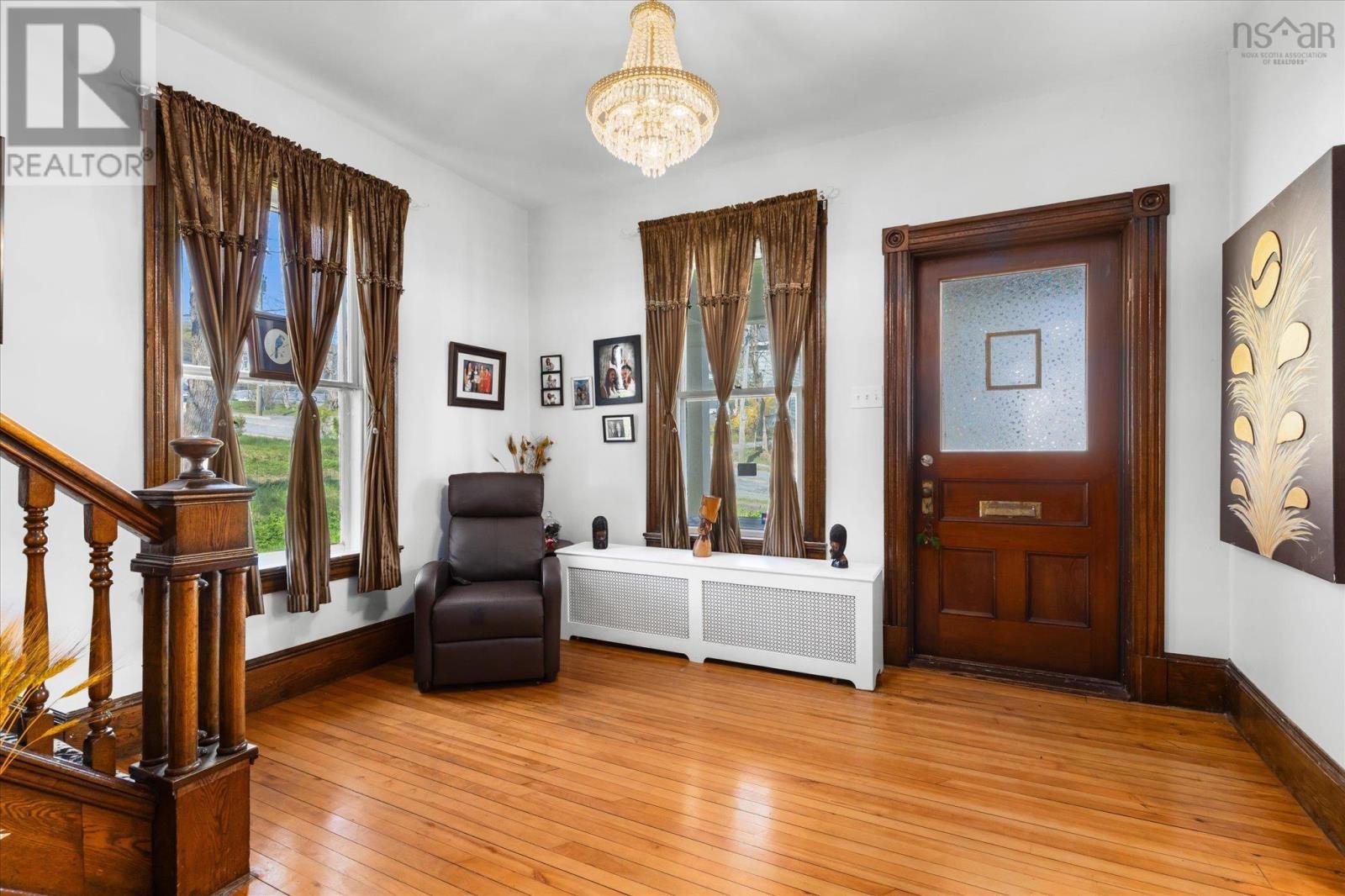 99 Dufferin Street - 6