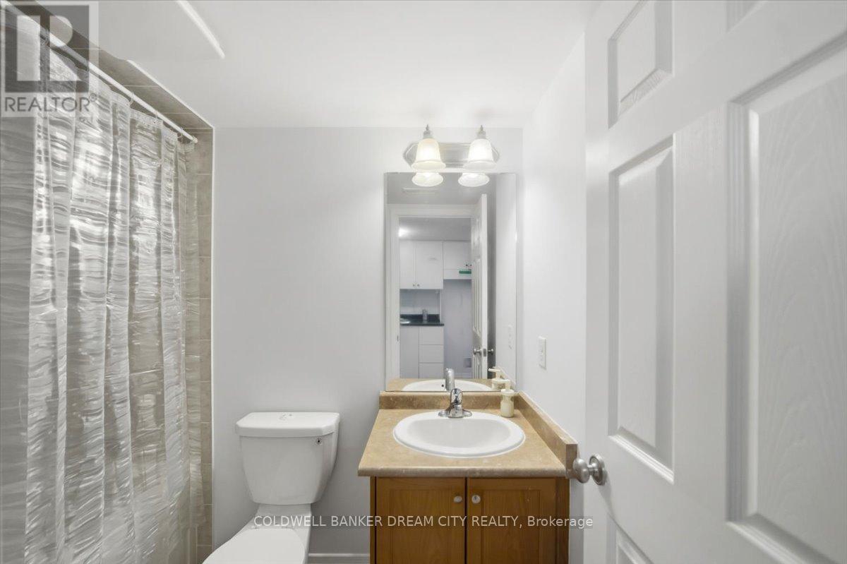 559 MIDLAND AVENUE - 31