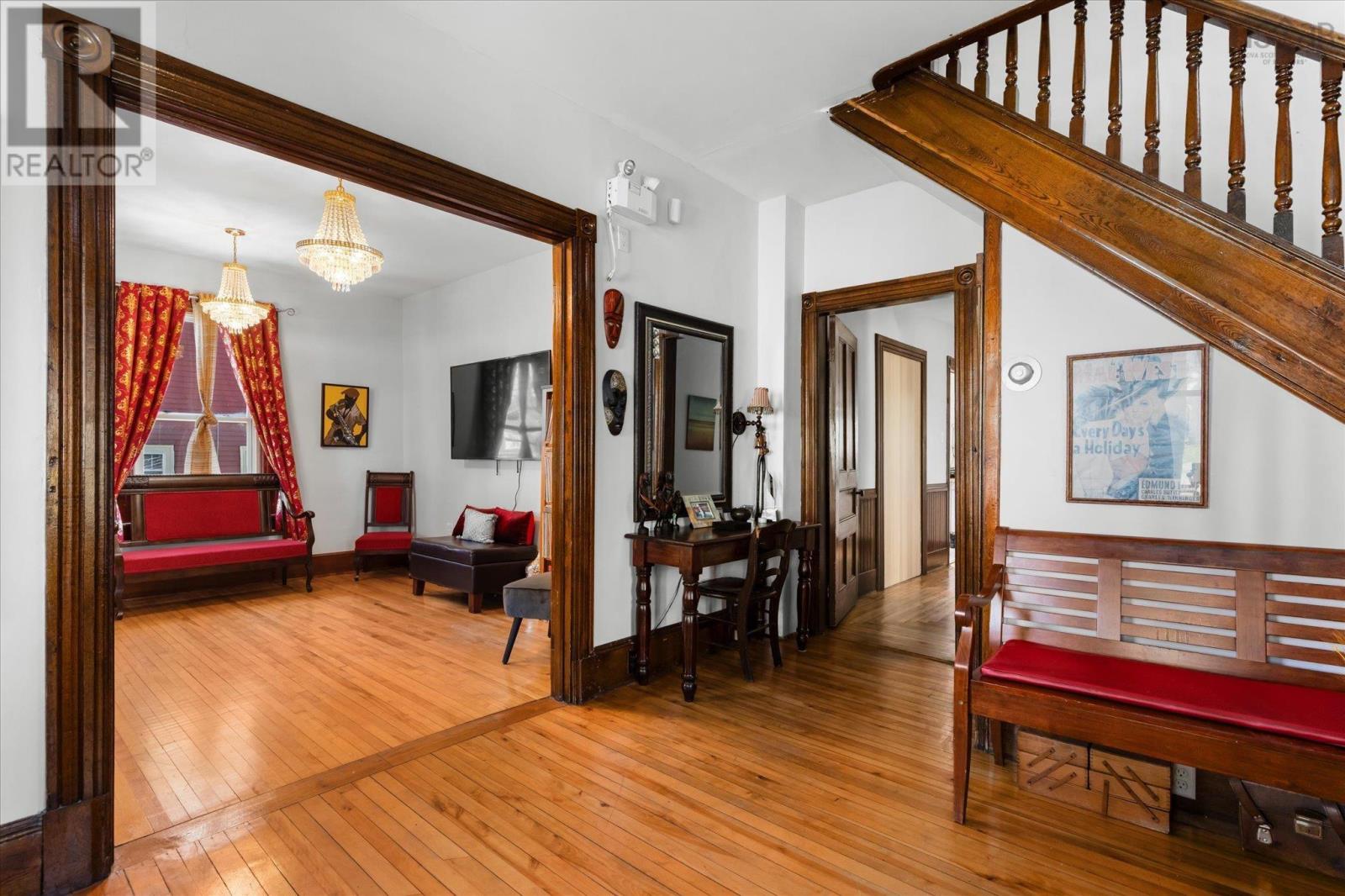 99 Dufferin Street - 7