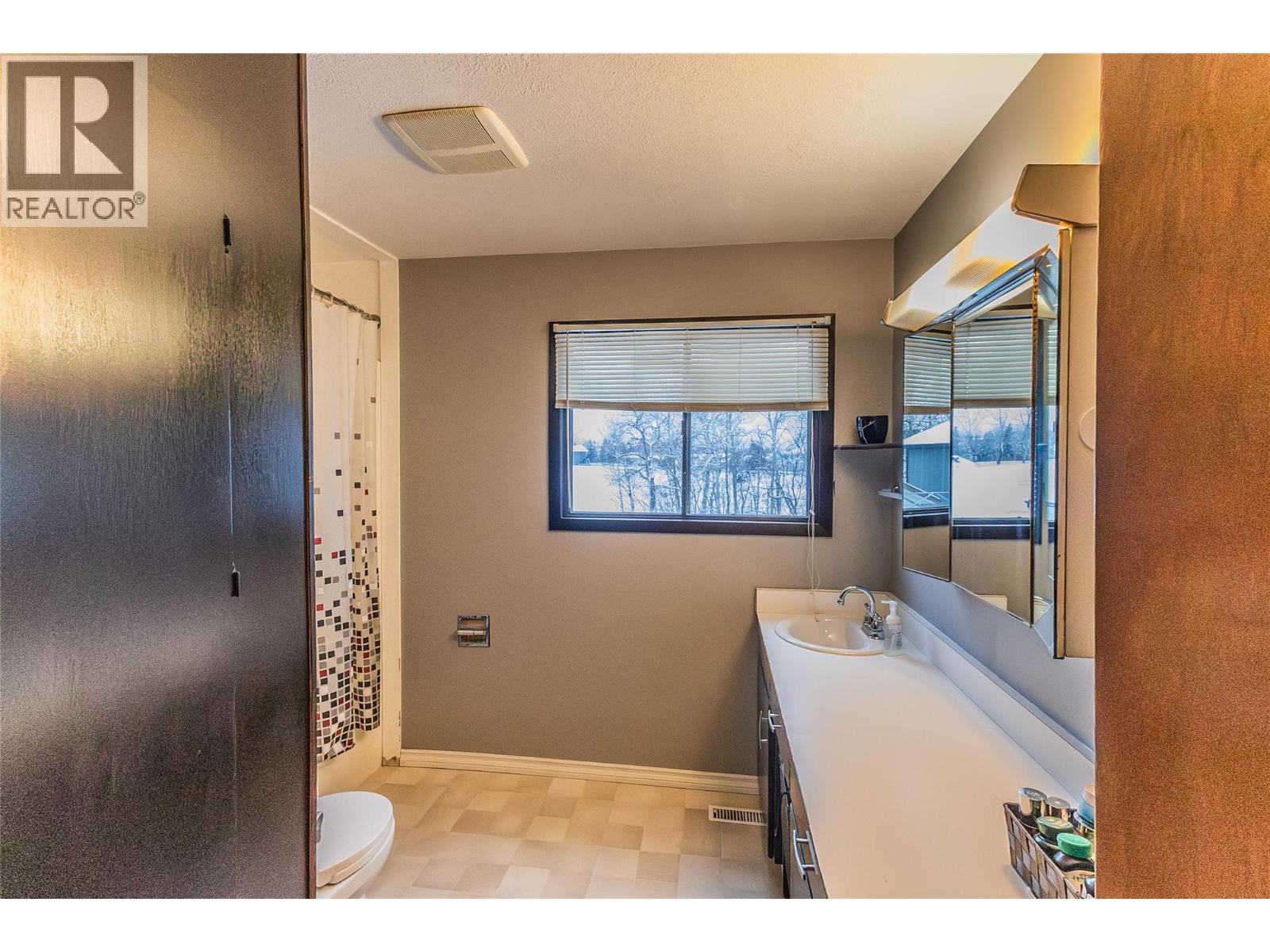 9400 Ravine Drive - 10