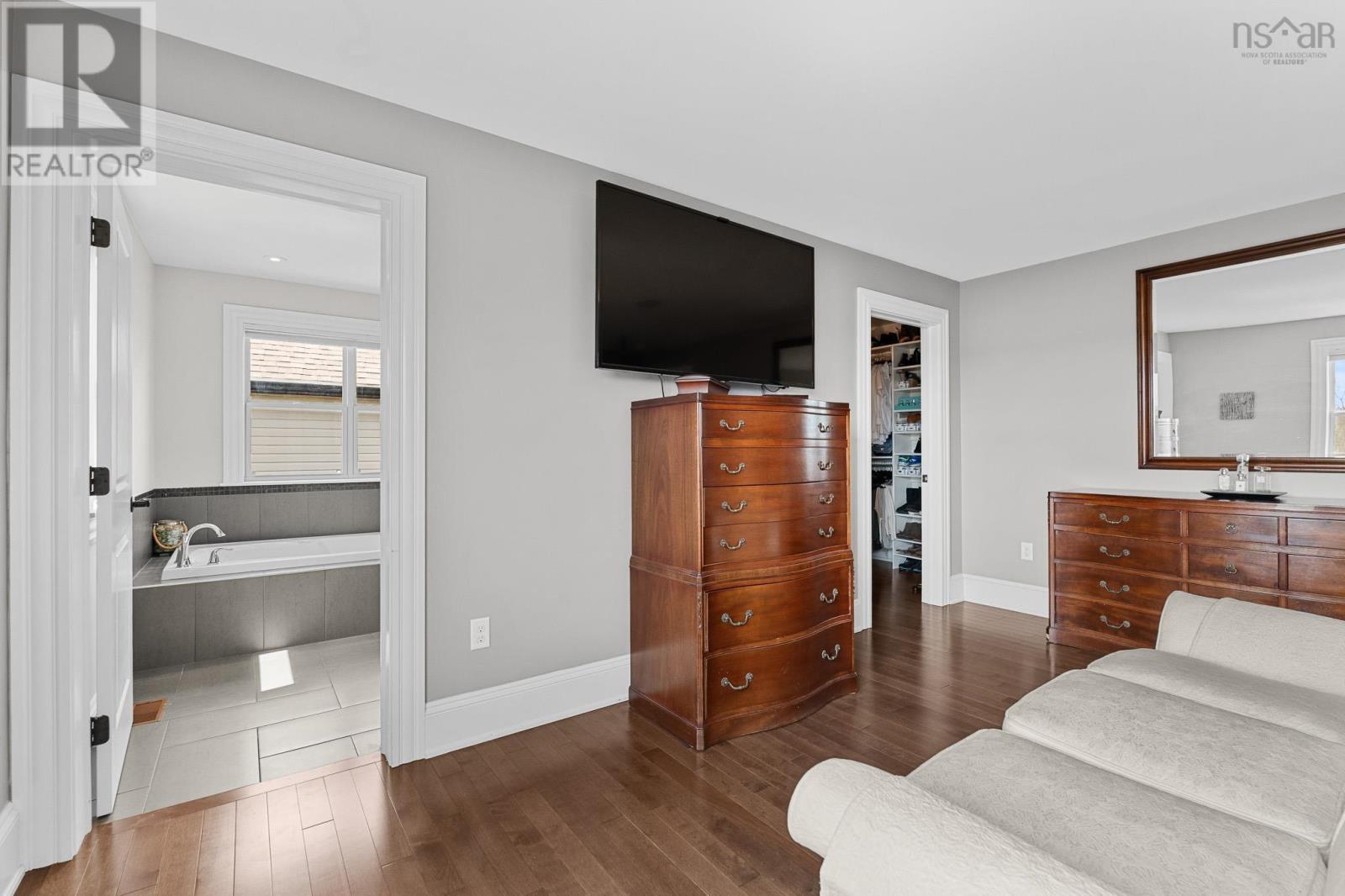 51 Pebblecreek Crescent - 28