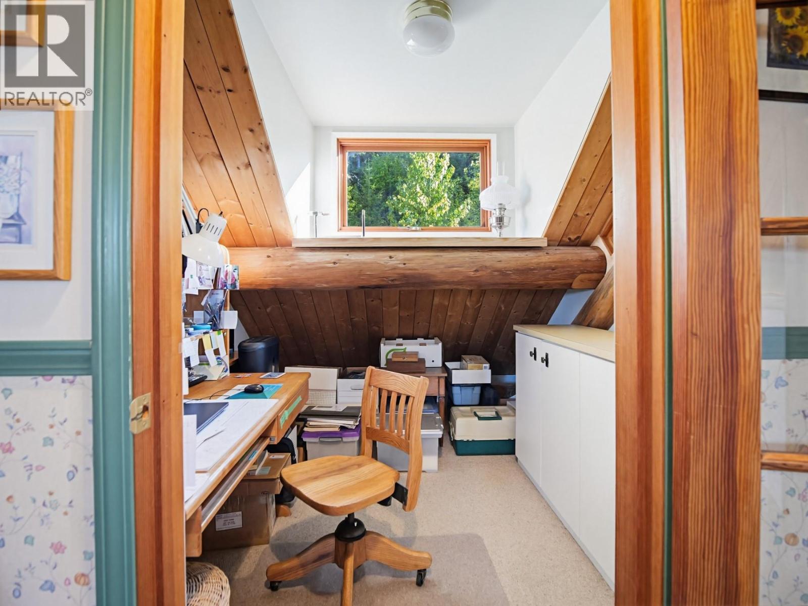 3330 Henderson Road, Kamloops