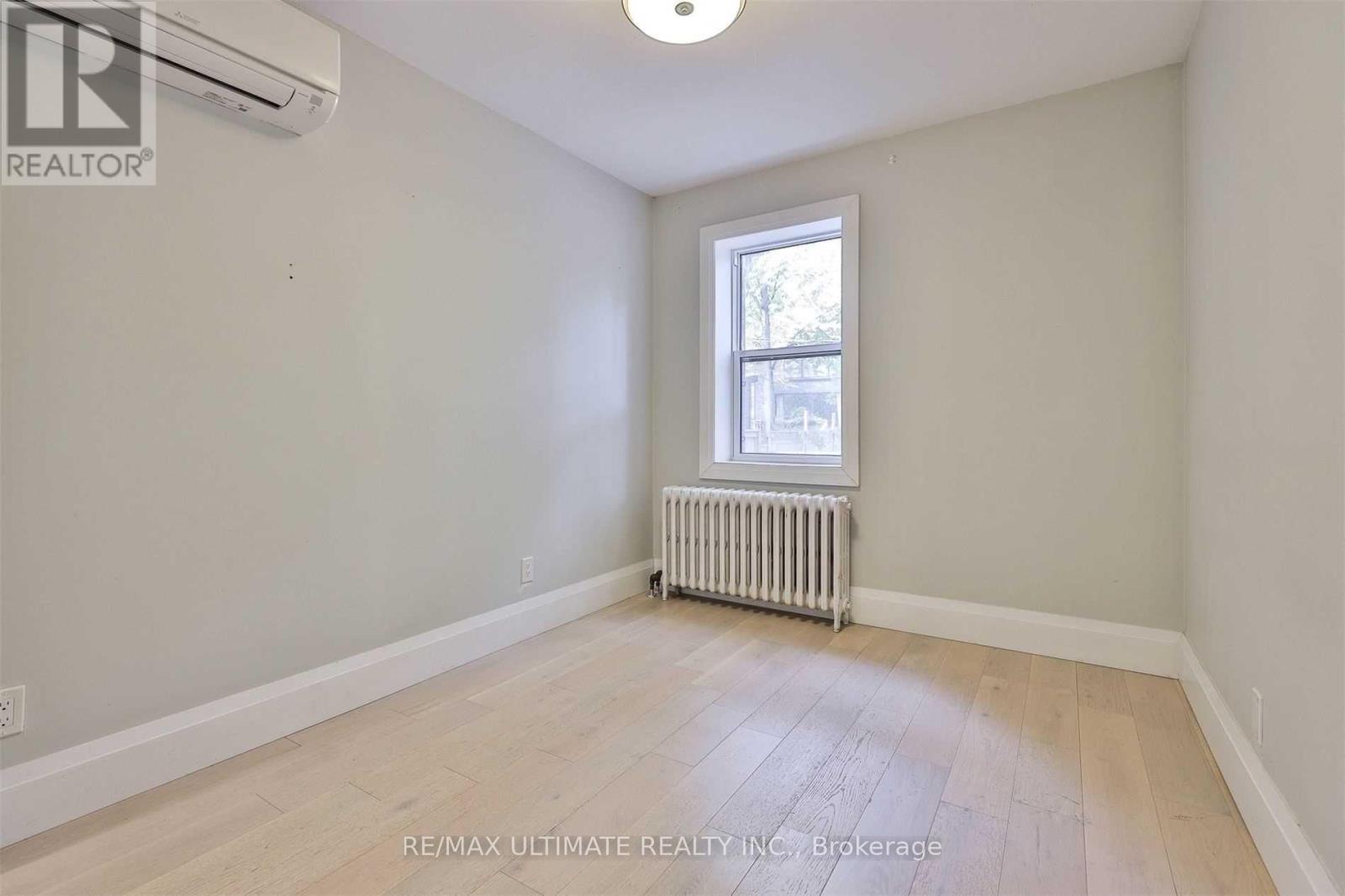 8 GRAFTON AVENUE - 47