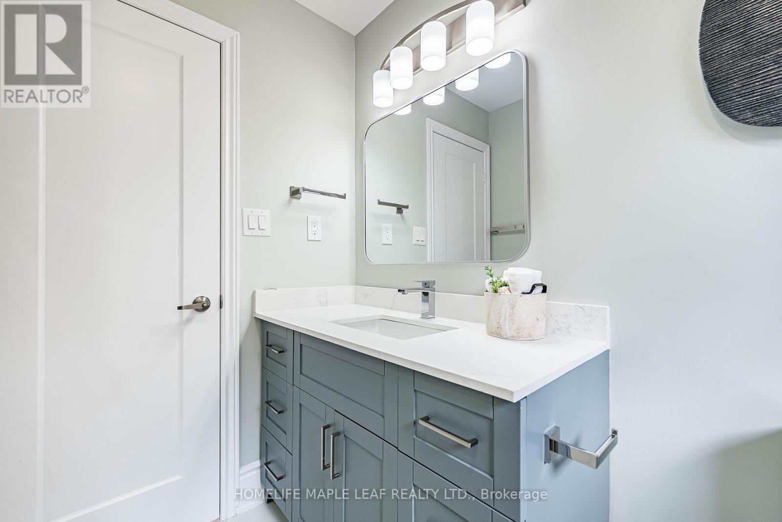 4799 RATHKEALE ROAD - 34