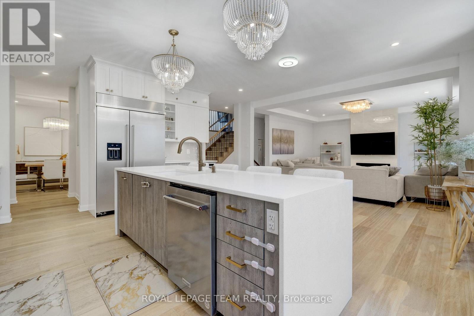 76 ASCARI ROAD - 35