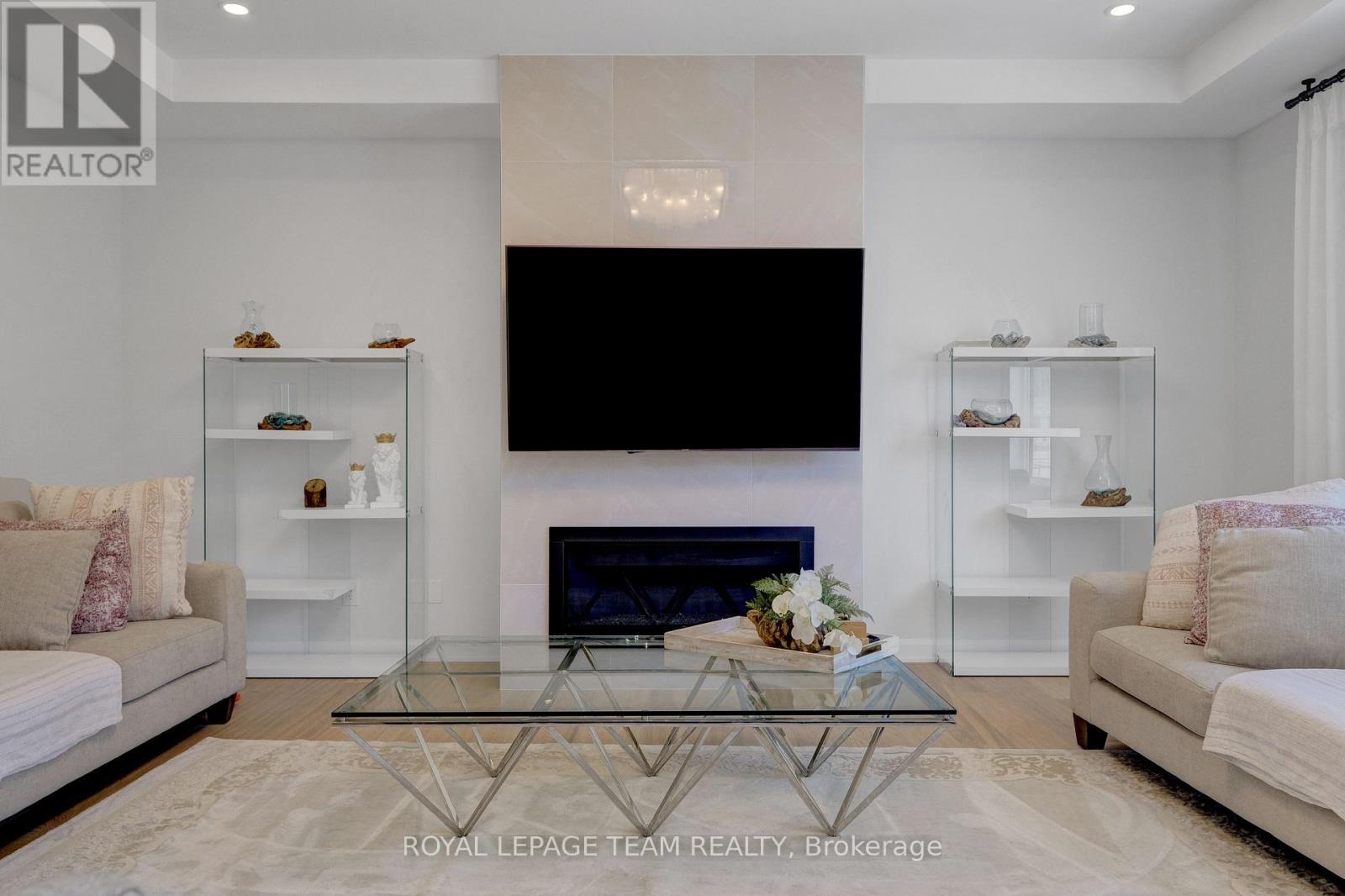 76 ASCARI ROAD - 41