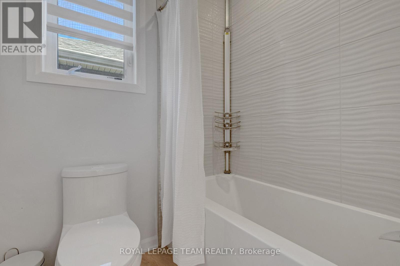 76 ASCARI ROAD - 8