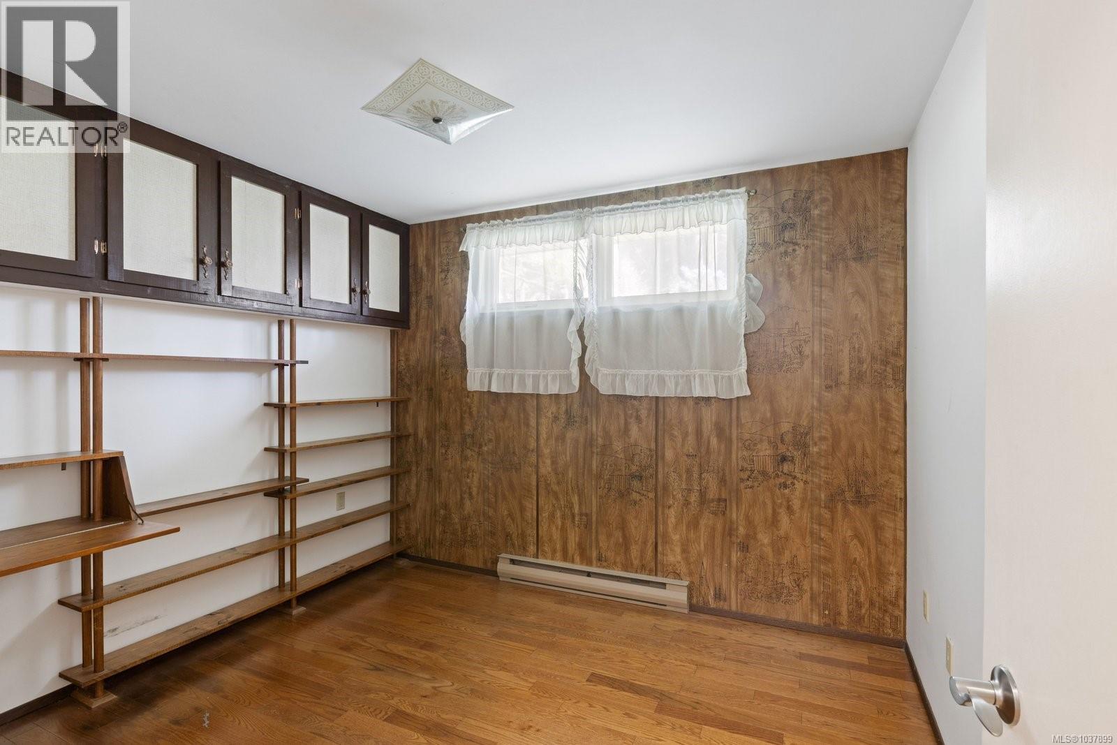 1219 Maple Ave N - 22