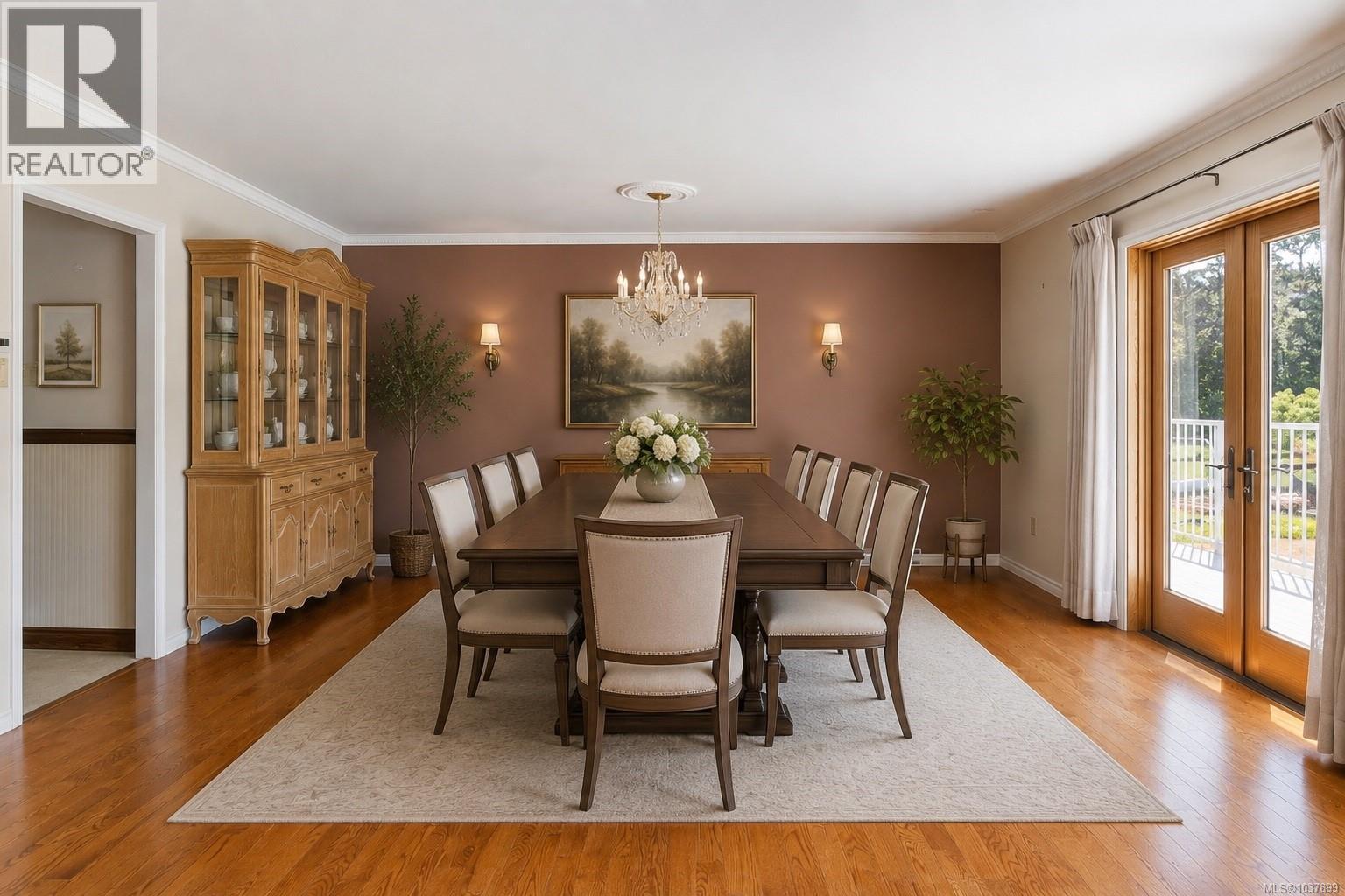 1219 Maple Ave N, North Saanich